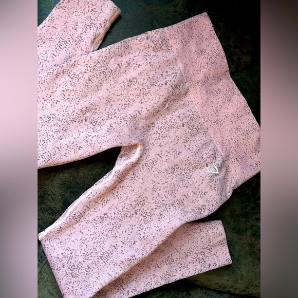 GYMSHARK ADAPT FLECK SEAMLESS - Picture 2 of 3